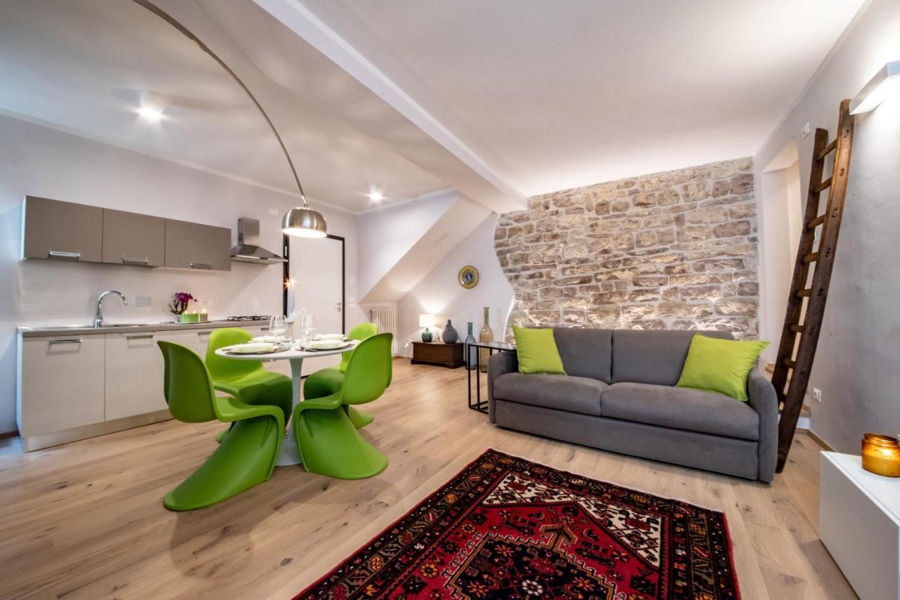 Apartamento Residenza Vicolo Bovi Asís Exterior foto